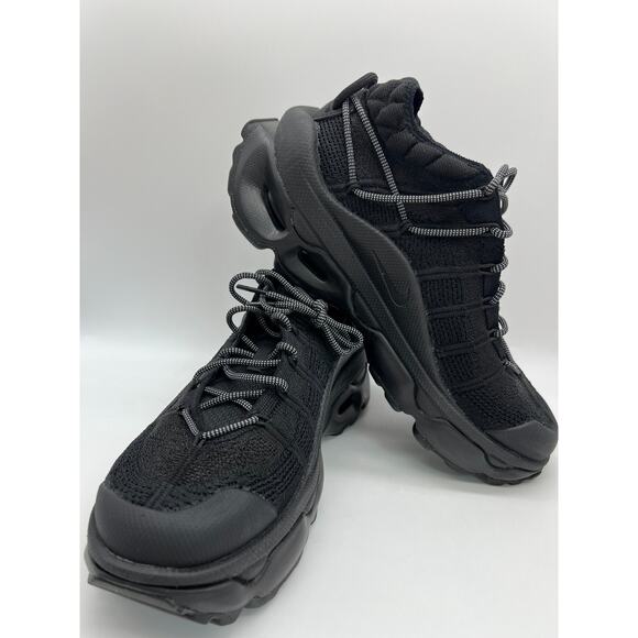 Nike Air Max Flyknit Venture Black Metallic FD2110-005 Women's 10/Men's 8.5. - Picture 5 of 16